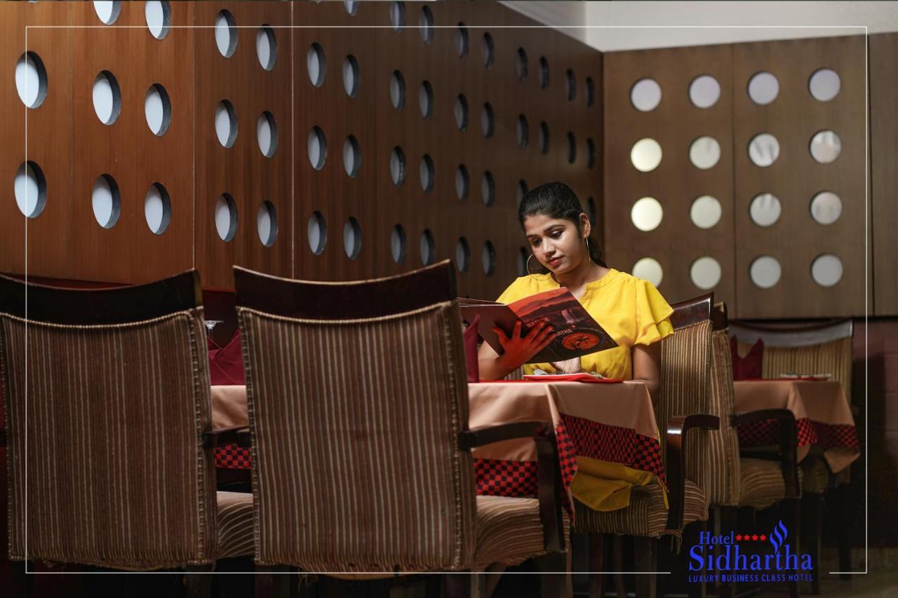 Hotel Sidhartha Chalakudy Kizhake Chalakudi Luaran gambar
