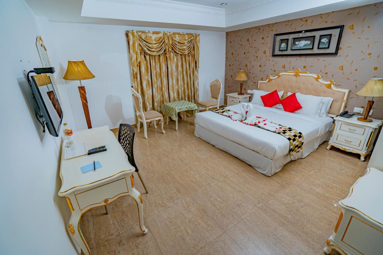 Hotel Sidhartha Chalakudy Kizhake Chalakudi Luaran gambar