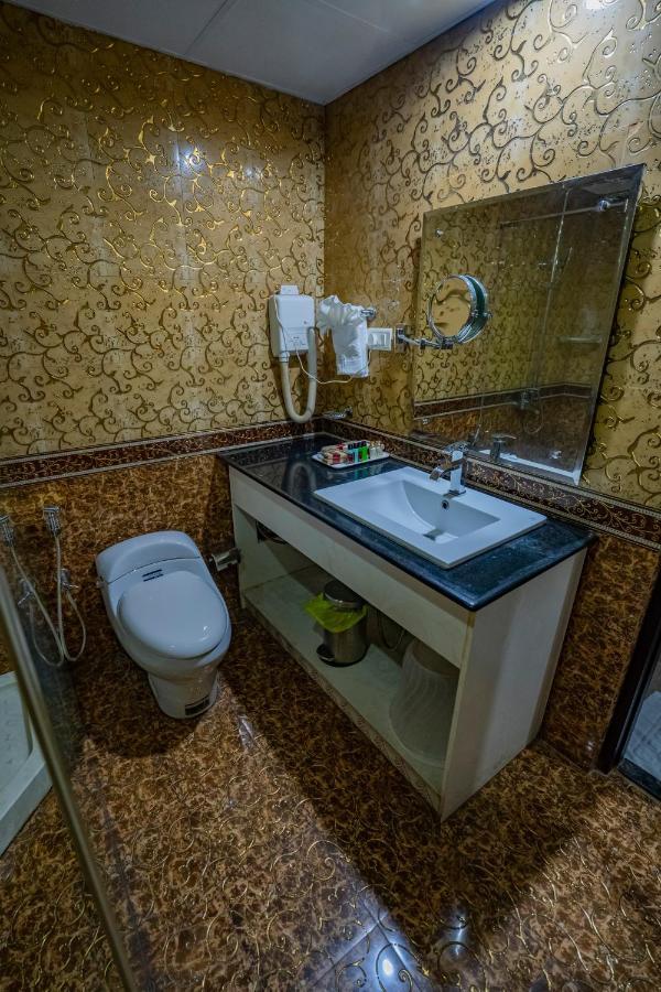 Hotel Sidhartha Chalakudy Kizhake Chalakudi Luaran gambar