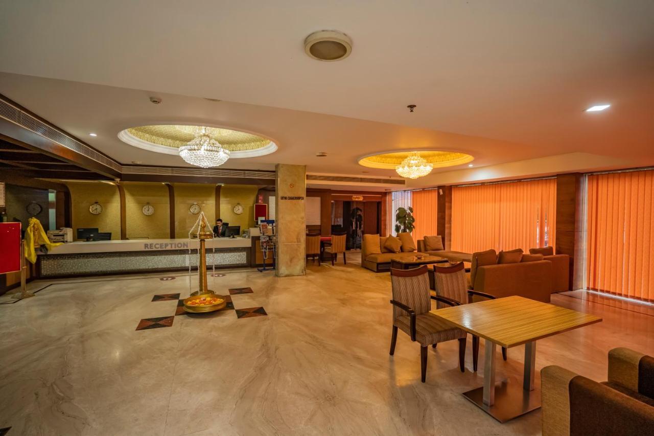 Hotel Sidhartha Chalakudy Kizhake Chalakudi Luaran gambar